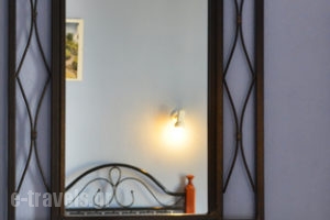 Mary_lowest prices_in_Apartment_Cyclades Islands_Sandorini_kamari