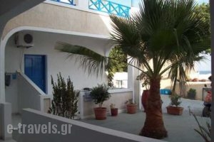 Spiridoula Studios_holidays_in_Apartment_Cyclades Islands_Sandorini_Perissa