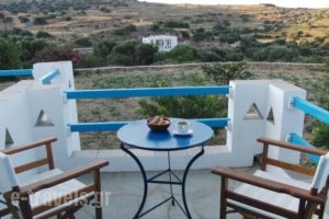 Smaragda Rooms & Studios_travel_packages_in_Cyclades Islands_Sifnos_Platys Gialos