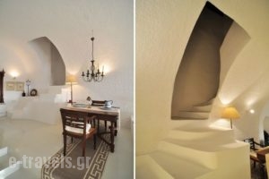 Fava Eco Residences_holidays_in_Room_Cyclades Islands_Sandorini_Oia