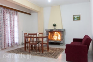 Elatos Apartments_travel_packages_in_Peloponesse_Achaia_Klitoria