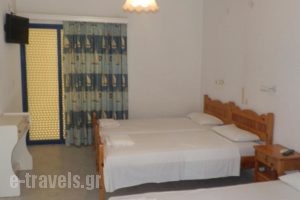 Vassilis Studios_best prices_in_Hotel_Piraeus islands - Trizonia_Trizonia_Trizonia Rest Areas