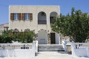 Margarita Rooms_best deals_Apartment_Cyclades Islands_Sandorini_Perissa