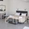 Memories Beach Hotel_best deals_Hotel_Cyclades Islands_Sandorini_Megalochori