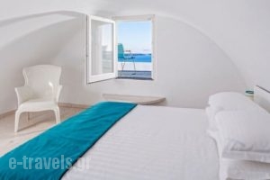 Aisling Micro_accommodation_in_Hotel_Cyclades Islands_Sandorini_Oia