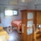 Ta Spitakia Tsarbopoulos_accommodation_in_Room_Peloponesse_Messinia_Kyparisia