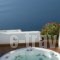 Residence Suites_travel_packages_in_Cyclades Islands_Sandorini_Sandorini Rest Areas