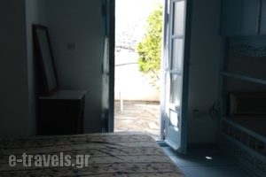 Kochylia_lowest prices_in_Room_Sporades Islands_Skyros_Skyros Chora