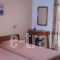 Ero Studios_holidays_in_Hotel_Piraeus Islands - Trizonia_Aigina_Aigina Rest Areas