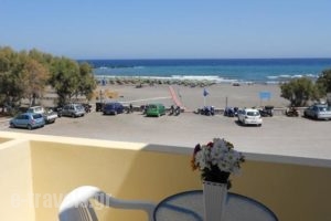 Rena Rooms to let_best prices_in_Room_Cyclades Islands_Sandorini_Monolithos