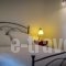 Guesthouse Kalitsi_travel_packages_in_Cyclades Islands_Sandorini_Vothonas