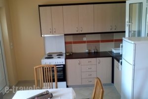 Terpsi Apartments_travel_packages_in_Peloponesse_Messinia_Kyparisia