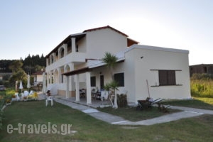 Virginia's Beachfront Apartments_travel_packages_in_Ionian Islands_Corfu_Kavos