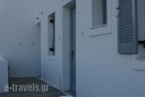 Lazino Studios And Apartments_best prices_in_Apartment_Cyclades Islands_Paros_Piso Livadi