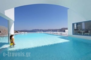 Acroterra Rosa_travel_packages_in_Cyclades Islands_Sandorini_Fira