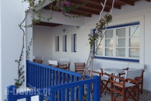 Bocamviglies By the Sea_travel_packages_in_Cyclades Islands_Paros_Naousa