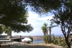 Aigaion House_travel_packages_in_Cyclades Islands_Kea_Otzias