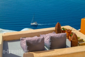 Alafouzou Cave Loft by Blu Bianco Vacation_travel_packages_in_Cyclades Islands_Sandorini_Oia