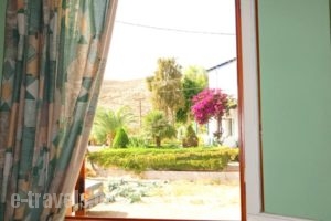 Kamakaris Rooms_lowest prices_in_Room_Cyclades Islands_Milos_Milos Chora