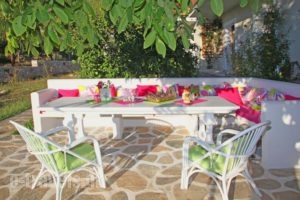 Sklavos Studios_best deals_Hotel_Sporades Islands_Skiathos_Skiathoshora