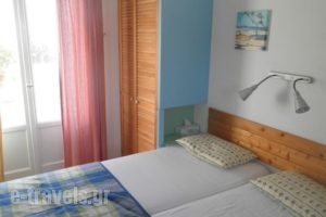 Christo Rooms & Studios_best deals_Room_Cyclades Islands_Milos_Apollonia