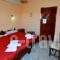 Bikakis Family Apartments_travel_packages_in_Crete_Chania_Kissamos