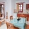 Golden Sun Apartments_best prices_in_Apartment_Dodekanessos Islands_Karpathos_Karpathos Chora