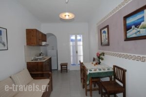 Orfeas Apartments_best prices_in_Apartment_Cyclades Islands_Sandorini_kamari