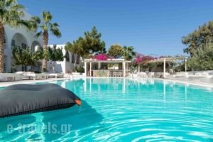 Hotel 28_travel_packages_in_Cyclades Islands_Sandorini_kamari