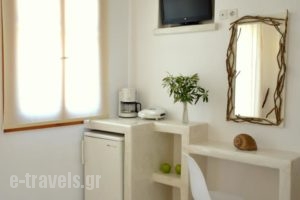 Niki Rooms_travel_packages_in_Cyclades Islands_Milos_Adamas