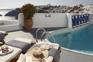 Ikies Traditional Houses_travel_packages_in_Cyclades Islands_Sandorini_Oia