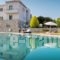 Marini Luxury Apartments And Suites_best prices_in_Apartment_Piraeus Islands - Trizonia_Aigina_Aigina Rest Areas