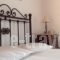 Alexandraki Rooms_travel_packages_in_Peloponesse_Lakonia_Sarti