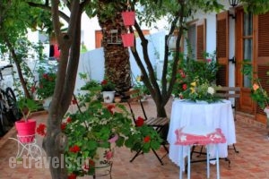 Vayazorba Studios_best deals_Hotel_Sporades Islands_Skiathos_Skiathoshora