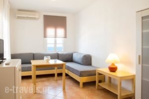 Janos Studios and Apartments_accommodation_in_Apartment_Cyclades Islands_Paros_Piso Livadi