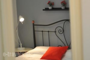 Piteoussa Guesthouse_best prices_in_Hotel_Piraeus Islands - Trizonia_Hydra_Hydra Chora