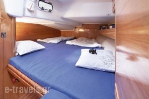Boat In Lavrion (12 Metres) 5_lowest prices_in_Hotel_Central Greece_Attica_Lavrio