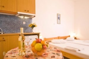 Pension St. George_travel_packages_in_Cyclades Islands_Sandorini_Aghios Georgios