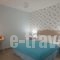 Valente Perlia Rooms_holidays_in_Room_Piraeus Islands - Trizonia_Trizonia_Trizonia Rest Areas