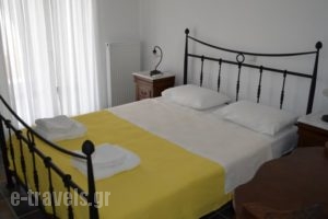 Maryianni Apartments_best deals_Apartment_Piraeus Islands - Trizonia_Kithira_Kithira Chora