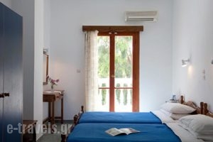Finikas Hotel_lowest prices_in_Hotel_Cyclades Islands_Sandorini_kamari