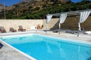 Pervola Hotel_best prices_in_Hotel_Crete_Heraklion_Kroussonas