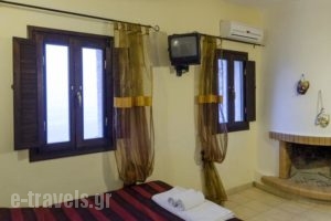 Selana View_best deals_Hotel_Peloponesse_Lakonia_Gythio