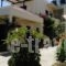 Julies Apartments_accommodation_in_Apartment_Crete_Heraklion_Vathianos Kambos