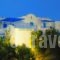 Studios Apartments Perivolos_best deals_Apartment_Cyclades Islands_Sandorini_Emborio