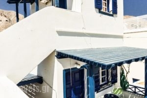 Villa Kostas_travel_packages_in_Cyclades Islands_Sandorini_Perissa