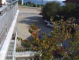 Baka's House Apartments_best deals_Apartment_Macedonia_Halkidiki_Nea Roda