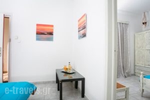 Joseph Apartments_best prices_in_Apartment_Cyclades Islands_Paros_Paros Chora