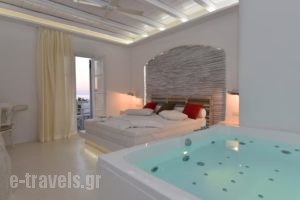 Zefi Hotel_best deals_Hotel_Cyclades Islands_Paros_Naousa