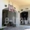 Holiday Home Aiantio Salamina with a Fireplace 02_best deals_Hotel_PiraeusIslands - Trizonia_Salamina_Salamina Rest Areas